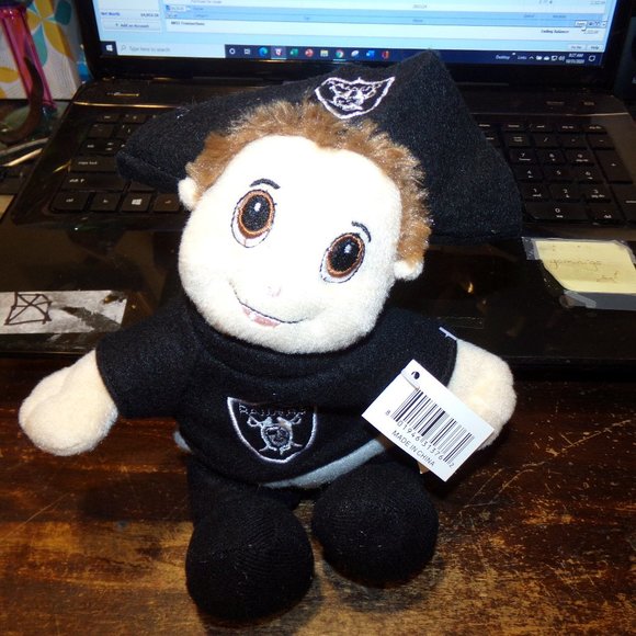NFL Raiders Vegas Oakland LA 9" plush bean mascot - Picture 4 of 4